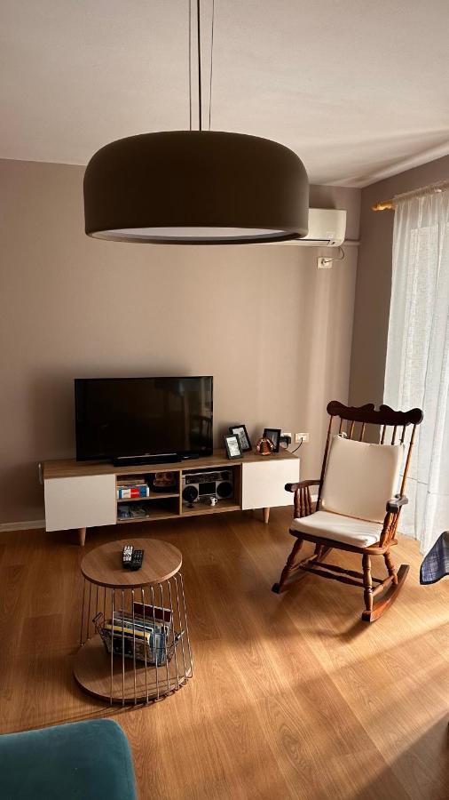 Bllok Area Apartment Tirana Bagian luar foto